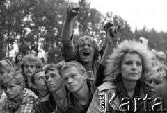 1986, Jarocin, Polska.
Festiwal rockowy.
Fot. Wojciech Druszcz, zbiory Ośrodka KARTA