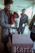 3.03.1991, Łotwa.
Referendum, w którym mieszkańcy państwa zdecydowali o niepodległości Łotwy.
Fot. Wojciech Druszcz, zbiory Ośrodka KARTA

