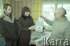 3.03.1991, Łotwa.
Referendum, w którym mieszkańcy państwa zdecydowali o niepodległości Łotwy.
Fot. Wojciech Druszcz, zbiory Ośrodka KARTA

