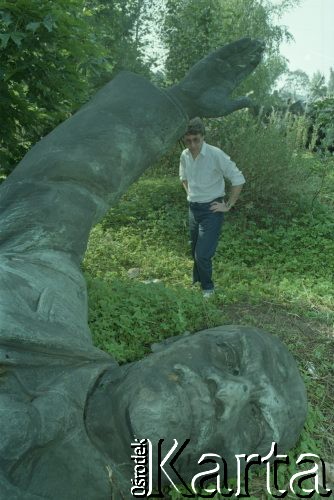 Wrzesień 1991, Ryga, Łotwa
Zdemontowany pomnik Włodzimierz Lenina. 
Fot. Wojciech Druszcz, zbiory Ośrodka KARTA
