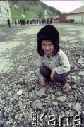 Maj 1991, Armenia. 
Konflikt Armenii z Azerbejdżanem o Górski Karabach. Uchodźcy z Górskiego Karabachu.
Fot. Wojciech Druszcz, zbiory Ośrodka KARTA