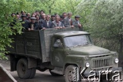 Maj 1991, granica Armenia-Azerbejdżan. 
Konflikt Armenii z Azerbejdżanem o Górski Karabach. Uchodźcy z Górskiego Karabachu.
Fot. Wojciech Druszcz, zbiory Ośrodka KARTA