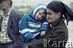 Maj 1991, Armenia. 
Konflikt Armenii z Azerbejdżanem o Górski Karabach. Uchodźcy z Górskiego Karabachu.
Fot. Wojciech Druszcz, zbiory Ośrodka KARTA