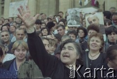 1991, Gruzja.
Manifestacja poparcia wybranego w wyborach powszechnych na pierwszego prezydenta demokratycznej Gruzji Zwiada Gamsachurdii.
Fot. Wojciech Druszcz, zbiory Ośrodka KARTA