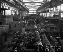 1974, Dąbrowa Górnicza, Polska.
Budowa Huty Katowice - największego i najnowocześniejszego w PRL kombinatu metalurgicznego.
Fot. Wojciech Druszcz, zbiory Ośrodka KARTA
