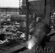 1974, Dąbrowa Górnicza, Polska.
Budowa Huty Katowice - największego i najnowocześniejszego w PRL kombinatu metalurgicznego.
Fot. Wojciech Druszcz, zbiory Ośrodka KARTA

