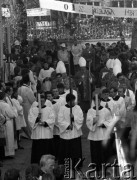 4.11.1984, Warszawa, Polska.
Kościół św. Stanisława Kostki. Pogrzeb księdza Jerzego Popiełuszki. W głębi prymas Polski kardynał Józef Glemp.
Fot. Wojciech Druszcz, zbiory Ośrodka KARTA