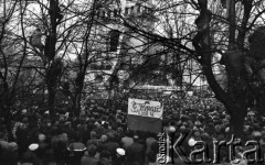 4.11.1984, Warszawa, Polska.
Kościół św. Stanisława Kostki. Pogrzeb księdza Jerzego Popiełuszki.
Fot. Wojciech Druszcz, zbiory Ośrodka KARTA