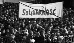 4.11.1984, Warszawa, Polska.
Kościół św. Stanisława Kostki. Pogrzeb księdza Jerzego Popiełuszki.
Fot. Wojciech Druszcz, zbiory Ośrodka KARTA