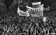 4.11.1984, Warszawa, Polska.
Kościół św. Stanisława Kostki. Pogrzeb księdza Jerzego Popiełuszki.
Fot. Wojciech Druszcz, zbiory Ośrodka KARTA