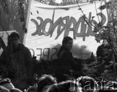 4.11.1984, Warszawa, Polska.
Kościół św. Stanisława Kostki. Pogrzeb księdza Jerzego Popiełuszki.
Fot. Wojciech Druszcz, zbiory Ośrodka KARTA