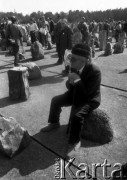 19.04.1988, Treblinka, Polska.
45. rocznica Powstania w Getcie Warszawskim. Uroczystości na terenie byłego obozu śmierci w Treblince. 
Fot. WojciechDruszcz, zbiory Ośrodka KARTA