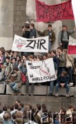 1989, Warszawa, Polska.
Manifestacja studentów uczelni warszawskich w sprawie ponownej rejestracji Niezależnego Zrzeszenia Studentów.
Fot. Wojciech Druszcz, zbiory Ośrodka KARTA.