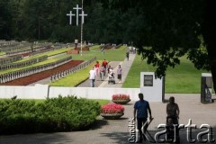 2011, Warszawa, Polska.
Cmentarz-mauzoleum, miejsce w którym Niemcy w czasie II wojny światowej zamordowali ok. 2000 Polaków.
Fot. Wojciech Druszcz, zbiory Ośrodka KARTA