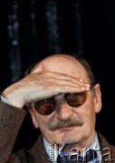 1997, Warszawa, Polska.
Dramaturg, pisarz Sławomir Mrożek. 
Fot. Wojciech Druszcz, zbiory Ośrodka KARTA