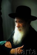 26.02.1997, Warszawa, Polska.
Chasydzki rabin Pinchas Menachem Joskowicz, w latach 1988-1999 naczelny rabin Polski.
Fot. Wojciech Druszcz, zbiory Ośrodka KARTA.