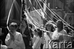 25.05.1989, Polska.
Procesja z okazji święta Bożego Ciała.
Fot. Leszek Pękalski, zbiory Ośrodka KARTA