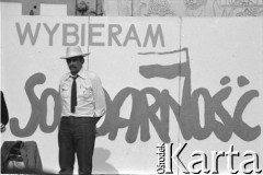 Maj 1989, Tczew, Polska.
Spotkanie na rynku z kandydatami Komitetu Obywatelskiego 