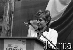 Maj 1989, Cedry Wielkie, Polska.
Spotkanie z kandydatką Komitetu Obywatelskiego 