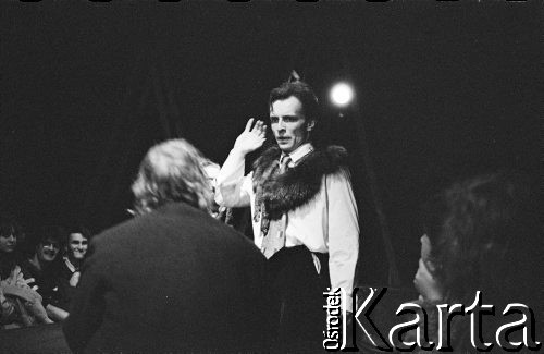 Po 1985, Poznań, Polska.
Spektakl Teatru Ósmego Dnia 