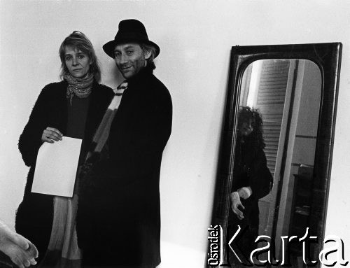 Lata 80., brak miejsca.
Aktorzy Teatru Ósmego Dnia Ewa Wójciak i Tadeusz Janiszewski.
Fot. Joanna Helander, zbiory Ośrodka KARTA