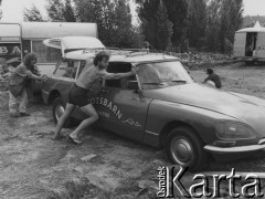 1988, Kopenhaga, Dania.
W środku aktor Teatru Ósmego Dnia Marcin Kęszycki.
Fot. Joanna Helander, zbiory Ośrodka KARTA