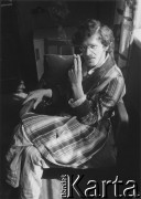 1982, Poznań, Polska.
Aktor Teatru Ósmego Dnia Roman Radomski.
Fot. Joanna Helander, zbiory Ośrodka KARTA