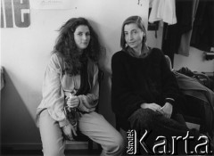 Lata 80., brak miejsca.
Skrzypaczka Katarzyna Klebba i aktorka Teatru Ósmego Dnia Małgorzata Walas.
Fot. Joanna Helander, zbiory Ośrodka KARTA