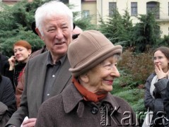Lata 90., brak miejsca.
Wisława Szymborska, poetka i laureatka Nagrody Nobla w dziedzinie literatury (1996).
Fot. Joanna Helander, zbiory Ośrodka KARTA