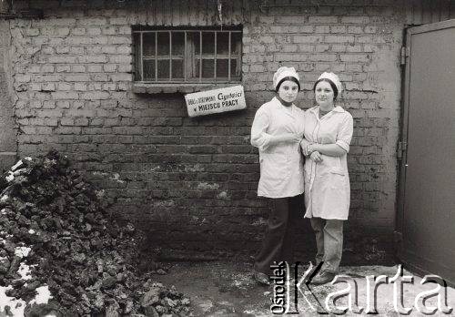 1976-1978, Ruda Śląska, woj. katowickie, Polska.
Pracownice fabryki cukierków.
Fot. Joanna Helander, zbiory Ośrodka KARTA
