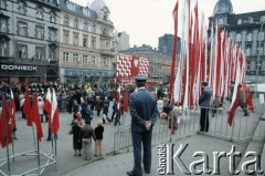 1980, Katowice, woj. katowickie, Polska.
Podchód pierwszomajowy.
Fot. Joanna Helander, zbiory Ośrodka KARTA