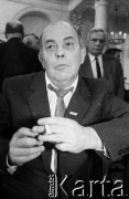 6.02.1989, Warszawa, Polska.
Jacek Kuroń podczas obrad Okrągłego Stołu w Pałacu Namiestnikowskim.
Fot. Anna Pietuszko, zbiory Ośrodka KARTA
