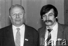 6.02.1989, Warszawa, Polska.
Pierwszy dzień obrad Okrągłego Stołu. Od lewej: Andrzej Stelmachowski i Alojzy Pietrzyk.
Fot. Anna Pietuszko, zbiory Ośrodka KARTA