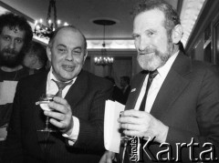 6.02-5.04.1989, Warszawa, Polska. 
Pałac Namiestnikowski, obrady Okrągłego Stołu, na zdjęciu Jacek Kuroń i Bronisław Geremek.
Fot. Anna Pietuszko, zbiory Ośrodka KARTA