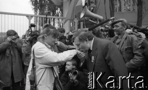 29.04.1989, Gdańsk, Polska.
Stocznia Gdańska im. Lenina. Spotkanie Lecha Wałęsy z kandydatami na posłów i senatorów Komitetu Obywatelskiego 
