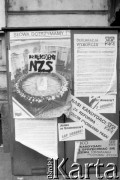 Czerwiec 1989, Warszawa, Polska.
Plakaty wyborcze z kampanii przed wyborami do parlamentu w czerwcu 1989.
Fot. Anna Pietuszko, zbiory Ośrodka KARTA
