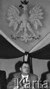 12.05.1990, Warszawa, Polska.
Konferencja prasowa, na której poinformowano o utworzeniu Porozumienia Centrum. Prezes partii Jarosław Kaczyński.
Fot. Anna Pietuszko, zbiory Ośrodka KARTA