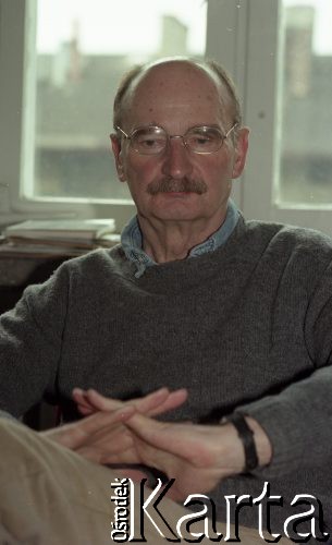 1996, Kraków, Polska.
Pisarz Sławomir Mrożek.
Fot. Anna Pietuszko, zbiory Ośrodka KARTA