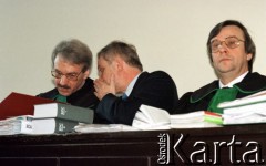 15.04.1998, Warszawa, Polska.
Sąd Wojewódzki. Redaktor naczelny dziennika 
