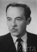 Brak daty, brak miejsca.
Partyzant Tadeusz Mongirt ps. Krzych. Zgłosił się do 6 Wileńskiej Samodzielnej Brygady Partyzanckiej Armii Krajowej na wiosnę 1944 roku, walczył w pierwszym plutonie pierwszej kampanii do końca istnienia Brygady czyli do 18 lipca 1944 roku.
Fot. NN, kolekcja Wincentego Borodziewicza, zbiory Ośrodka KARTA, przekazała Wanda Borodziewicz