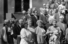Brak daty, Gdańsk, Polska.
Spotkanie byłych partyzantów z oddziału Antoniego Burzyńskiego ps Kmicic z okazji odsłonięcia tablicy pamiątkowej żołnierzy Armii Krajowej. Od prawej: Halina Paszta ps. 