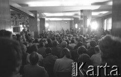 17.09.1980, Gdańsk, Polska.
Spotkanie przedstawicieli niezależnego ruchu związkowego z całego kraju w siedzibie gdańskiego Międzyzakładowego Komitetu Założycielskiego NSZZ 