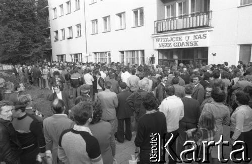 17.09.1980, Gdańsk, Polska.
Spotkanie przedstawicieli niezależnego ruchu związkowego z całego kraju w siedzibie gdańskiego Międzyzakładowego Komitetu Założycielskiego NSZZ 