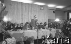 17.09.1980, Gdańsk, Polska.
Spotkanie przedstawicieli niezależnego ruchu związkowego z całego kraju w siedzibie gdańskiego Międzyzakładowego Komitetu Założycielskiego NSZZ 