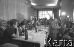 17.09.1980, Gdańsk, Polska.
Spotkanie przedstawicieli niezależnego ruchu związkowego z całego kraju w siedzibie gdańskiego Międzyzakładowego Komitetu Założycielskiego NSZZ 