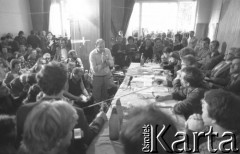 17.09.1980, Gdańsk, Polska.
Spotkanie przedstawicieli niezależnego ruchu związkowego z całego kraju w siedzibie gdańskiego Międzyzakładowego Komitetu Założycielskiego NSZZ 