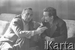 Sierpień 1980, Gdańsk, Polska.
Strajk okupacyjny w Stoczni Gdańskiej im. Lenina. Tadeusz Mazowiecki i Lech Wałęsa.
Fot. Zbigniew Trybek, zbiory Ośrodka KARTA

