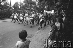 Sierpień 1988, Gdańsk, Polska.
Regionalna Komisja Koordynacyjna NSZZ „Solidarność” wezwała do rozpoczęcia strajku w całym Regionie Gdańskim. 