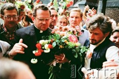 Sierpień 1988, Gdańsk, Polska.
Regionalna Komisja Koordynacyjna NSZZ „Solidarność” wezwała do rozpoczęcia strajku w całym Regionie Gdańskim. 