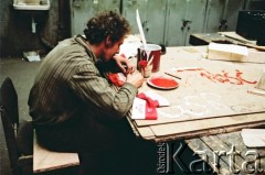 Sierpień 1988, Gdańsk, Polska.
Regionalna Komisja Koordynacyjna NSZZ „Solidarność” wezwała do rozpoczęcia strajku w całym Regionie Gdańskim. 